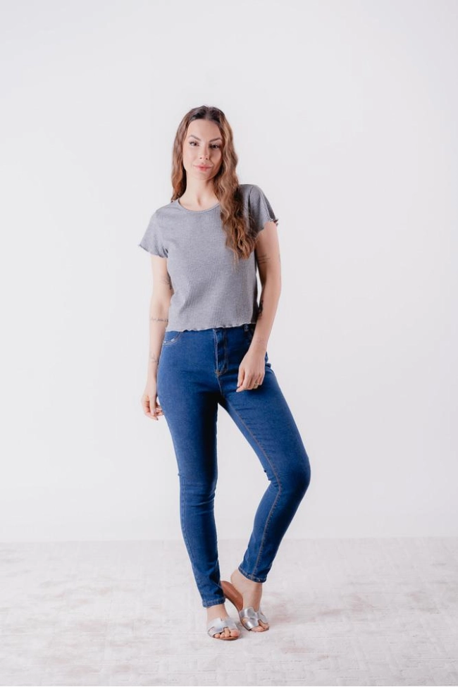 Blusa Dezali Cropped Canelado Manga Curta Feminina Produto Blusa Dezali Cropped Canelado Manga Curta Feminina