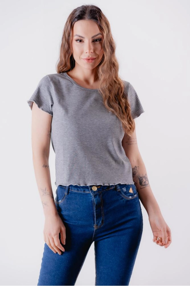 Blusa Dezali Cropped Canelado Manga Curta Feminina Produto Blusa Dezali Cropped Canelado Manga Curta Feminina