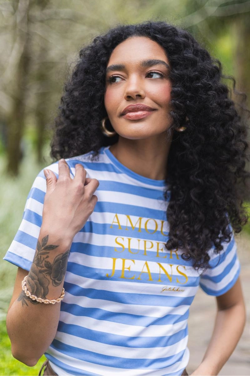 Blusa Gata Bakana Manga Curta Listrada Feminina Azul Produto Blusa Gata Bakana Manga Curta Listrada Feminina Azul