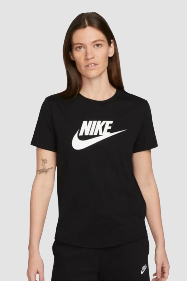 Produto Blusa Nike Manga Curta Algodão Essential Feminino Preto