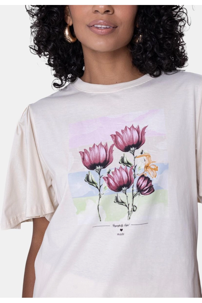 Blusa Use Modo Manga Curta Estampada Feminina Bege Produto Blusa Use Modo Manga Curta Estampada Feminina Bege