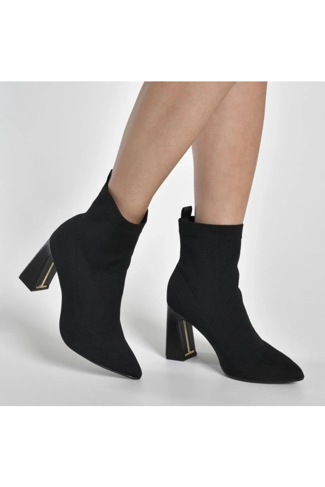 Bota Social Knit Feminina Salto Alto Via Marte Produto Bota Social Knit Feminina Salto Alto Via Marte