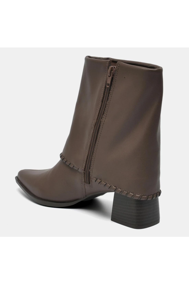 Bota Via Marte Couro Salto Bloco Virada Feminina Cinnamon Produto Bota Via Marte Couro Salto Bloco Virada Feminina Cinnamon