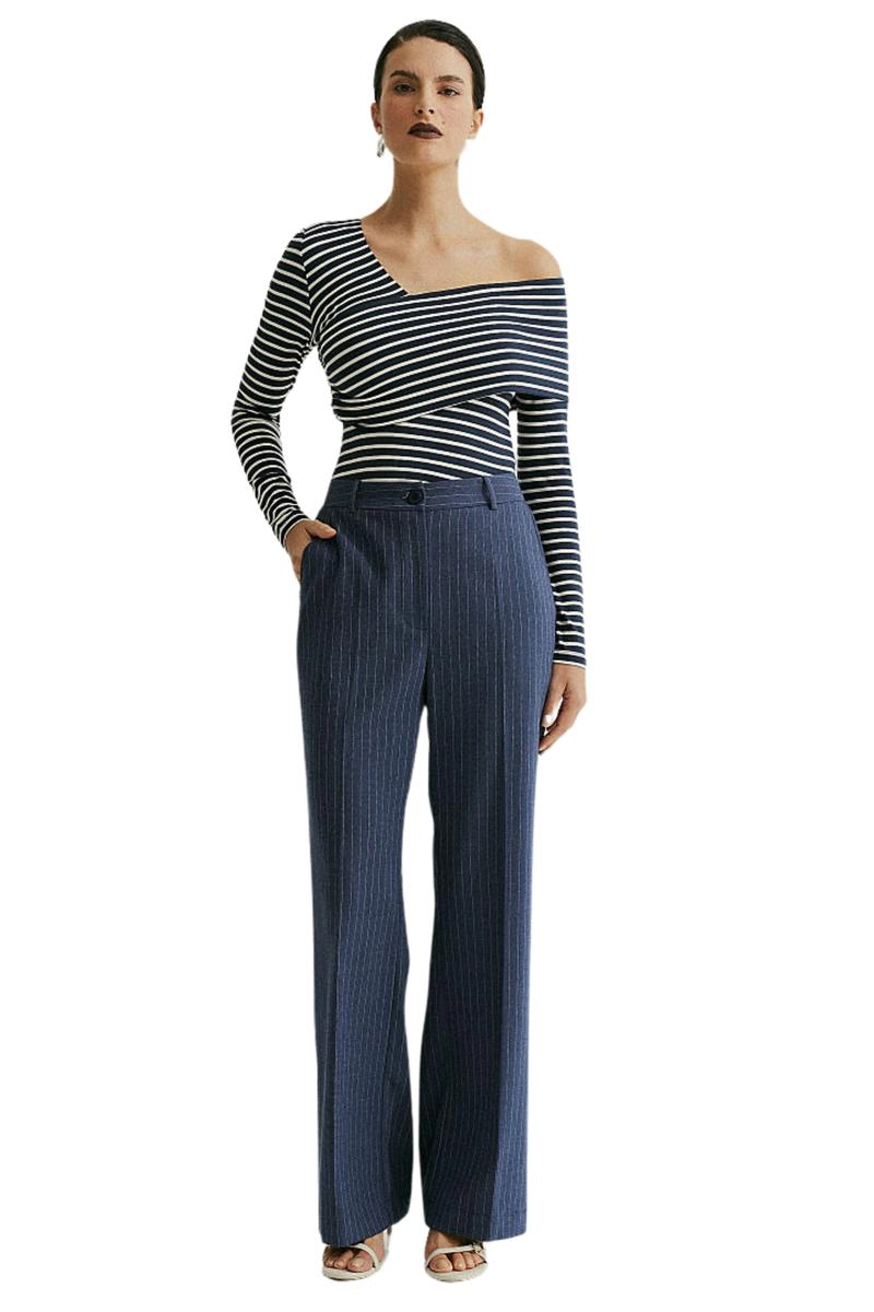 Calça Le Richard Alfaiataria Risca Giz Feminina Denim Produto Calça Le Richard Alfaiataria Risca Giz Feminina Denim