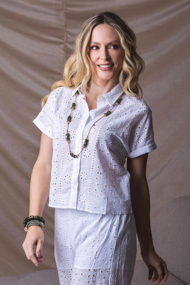Produto Camisa Aishty Manga Curta Feminino Branco 