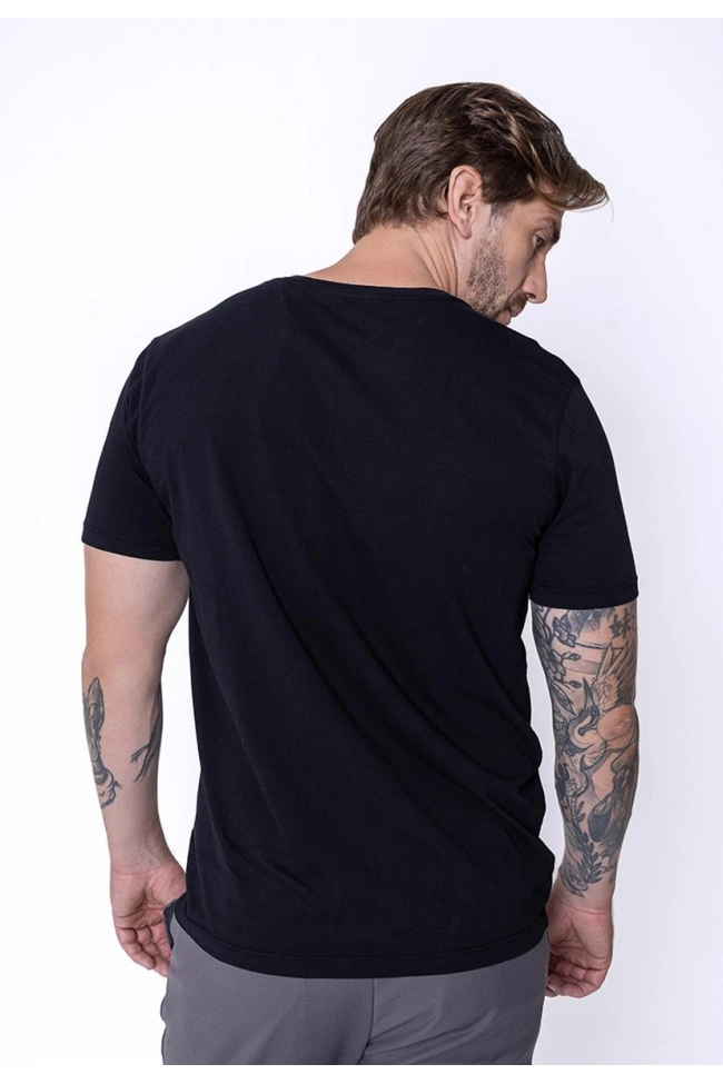 Produto Camiseta Guess Manga Curta Bordada Masculina Preta 