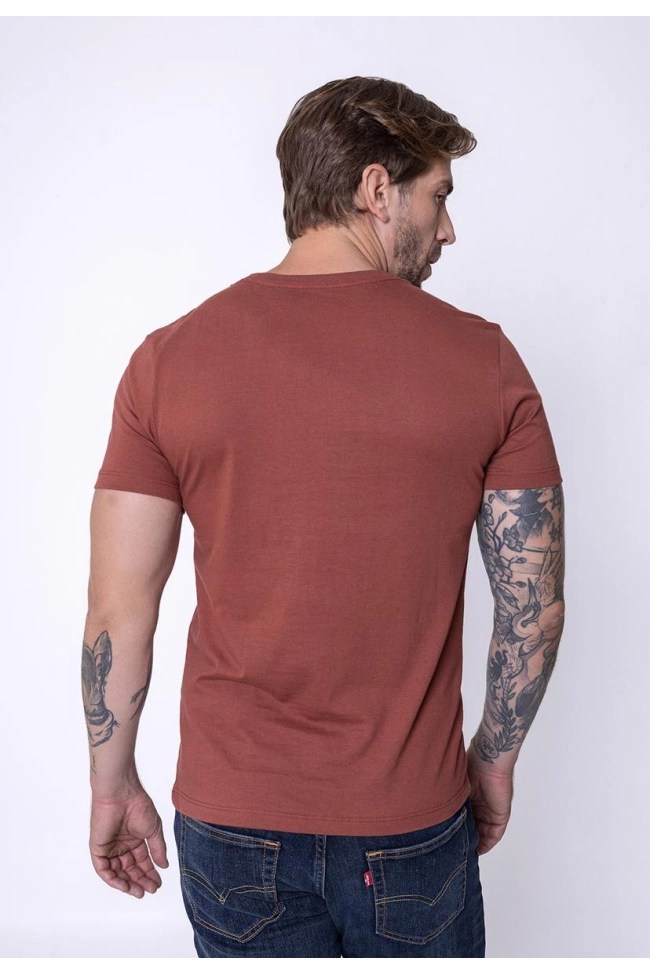 Produto Camiseta Levis Slim Tab Masculina Terracota