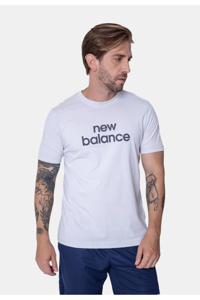 Produto Camiseta New Balance Manga Curta Graphic Brand Masculina Cinza Claro