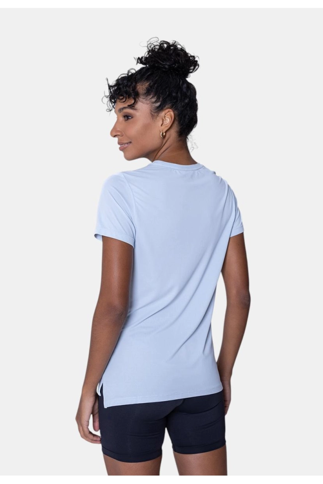 Produto Camiseta New Balance Manga Curta Spot Essentials Azul Céu