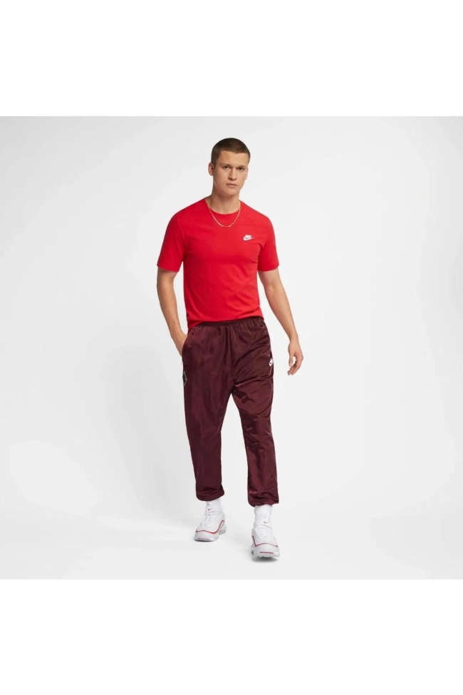 Camiseta Nike Club Masculina Vermelha Produto Camiseta Nike Club Masculina Vermelha