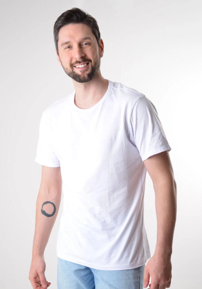 Camiseta Ogochi Basic Masculina Branca Produto Camiseta Ogochi Basic Masculina Branca