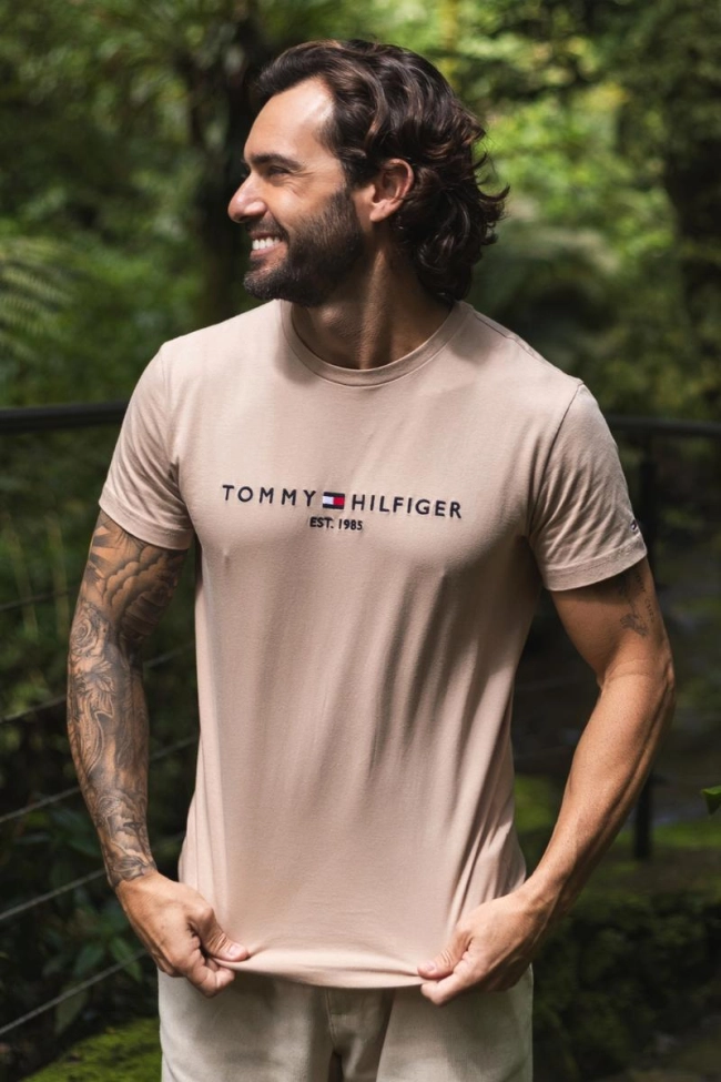 Camiseta Tommy Hilfiger Manga Curta Masculina Produto Camiseta Tommy Hilfiger Manga Curta Masculina