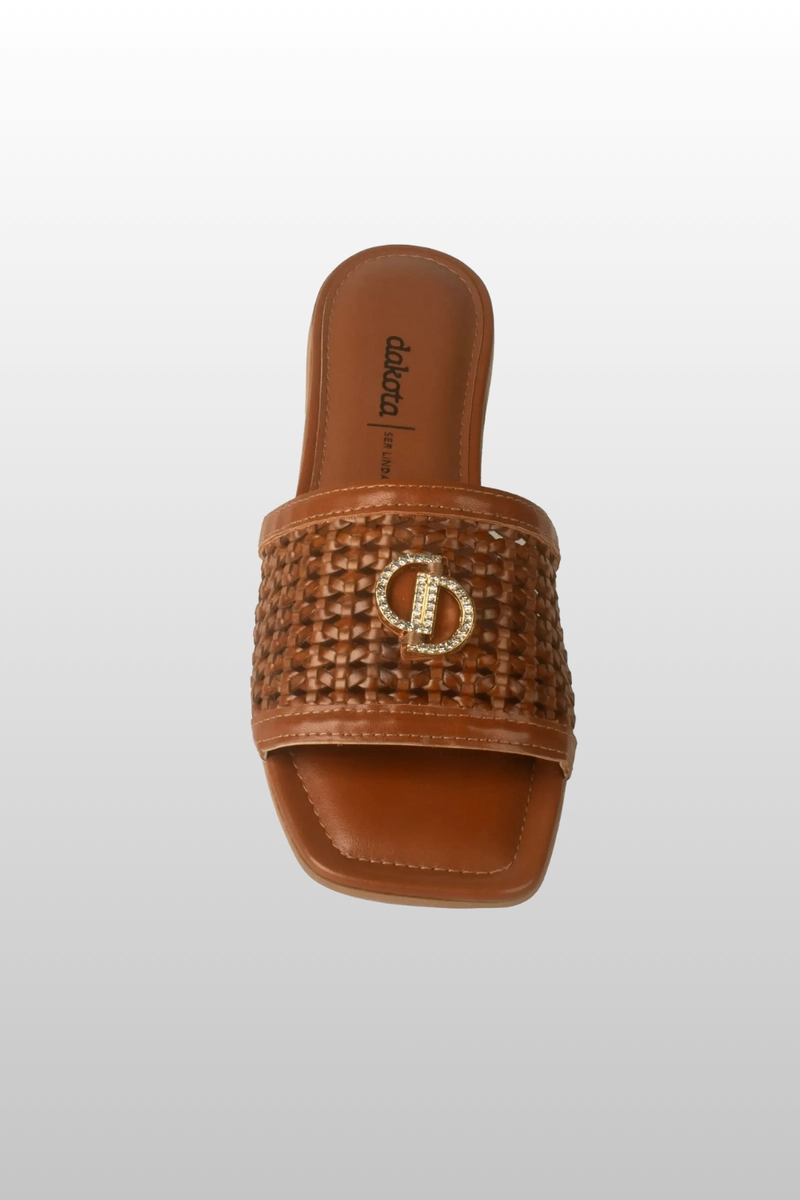 Chinelo Dakota Rasteira Feminino Caramelo Produto Chinelo Dakota Rasteira Feminino Caramelo