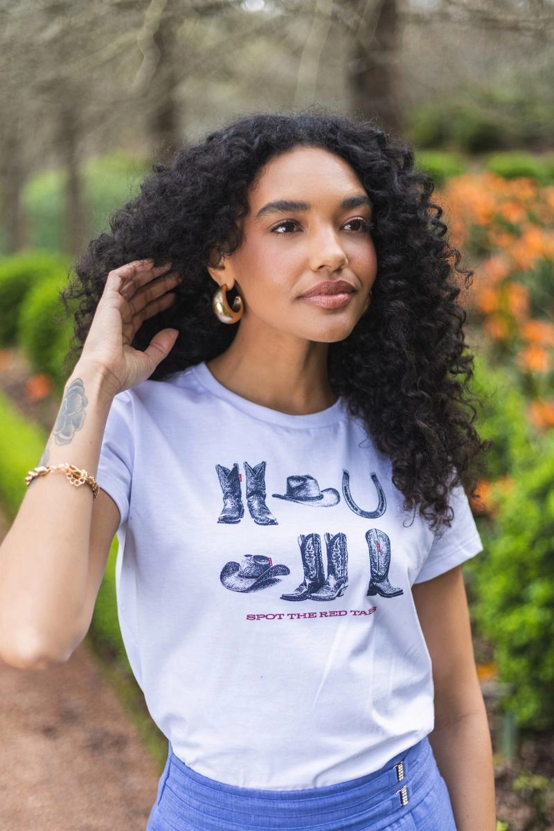 Camiseta Levis Manga Curta Feminina Produto Camiseta Levis Manga Curta Feminina