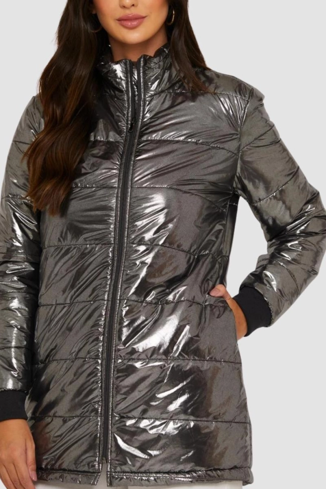 Jaqueta Aishty Nylon Furta-cor Feminina Preta Produto Jaqueta Aishty Nylon Furta-cor Feminina Preta