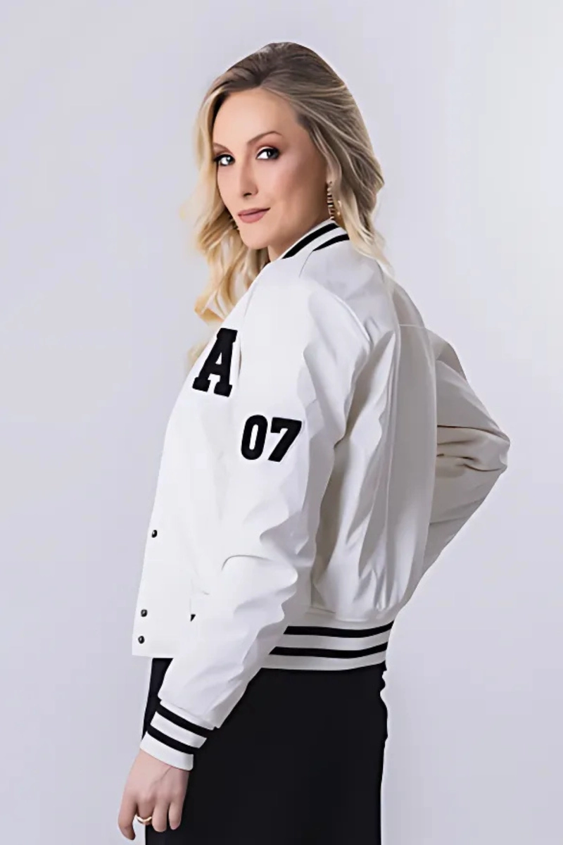 Produto Jaqueta Crocker College Feminina Off White
