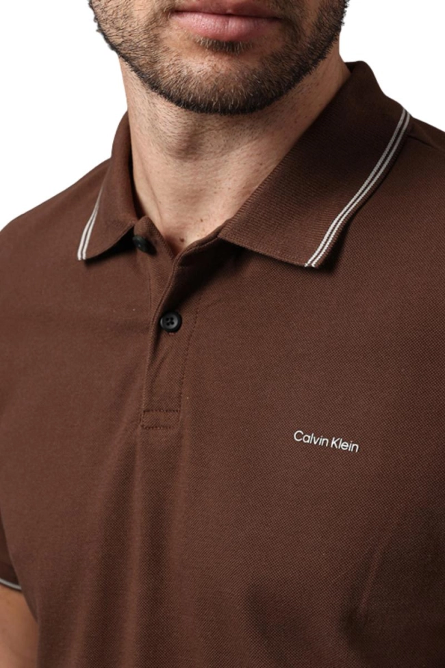 Produto Polo Calvin Klein Manga Curta Regular Masculino Marrom 