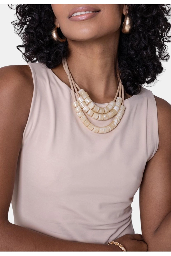Regata Coqueta Básica Poliamida Feminina Bege Produto Regata Coqueta Básica Poliamida Feminina Bege