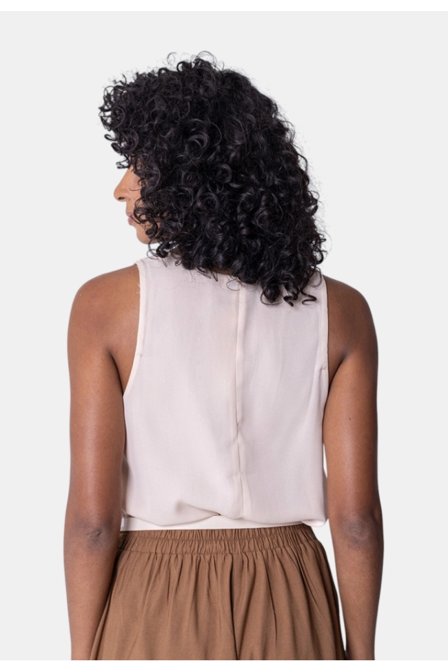 Produto Regata Ellen One Gola Caída Feminina Bege