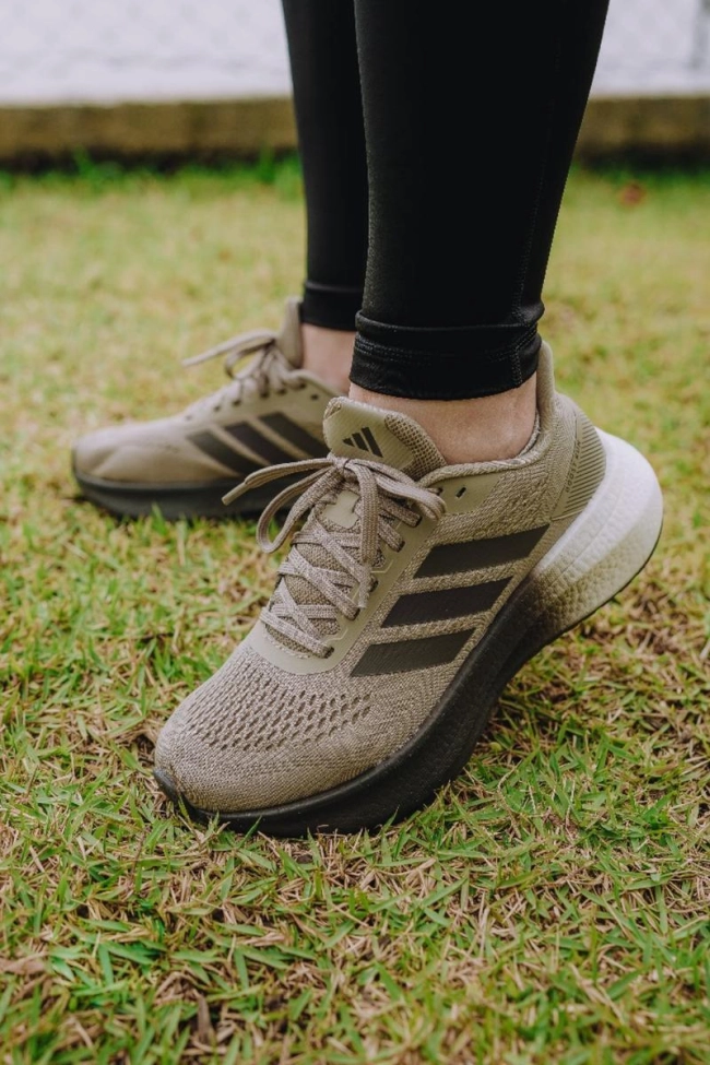 Tênis Adidas Boost Run Feminino Produto Tênis Adidas Boost Run Feminino