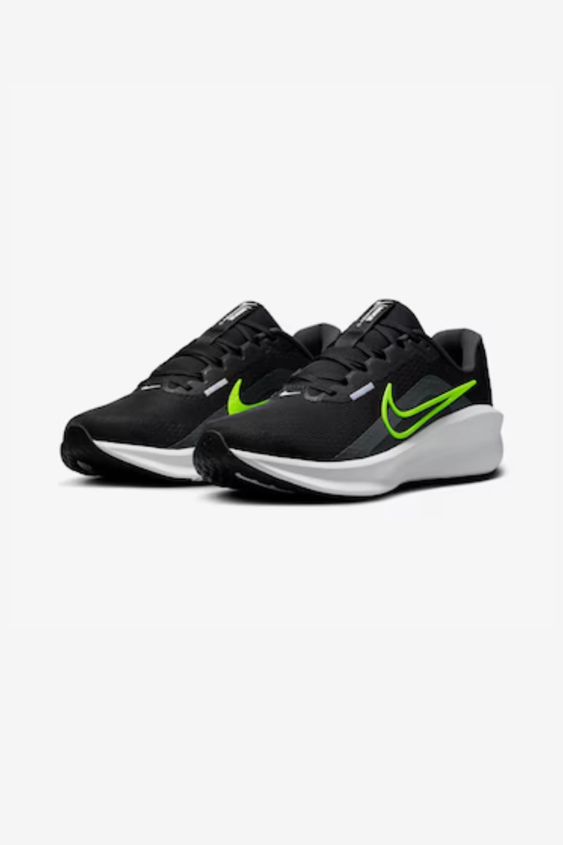 Tênis Nike Downshifter 13 Masculino Preto e Verde Produto Tênis Nike Downshifter 13 Masculino Preto e Verde