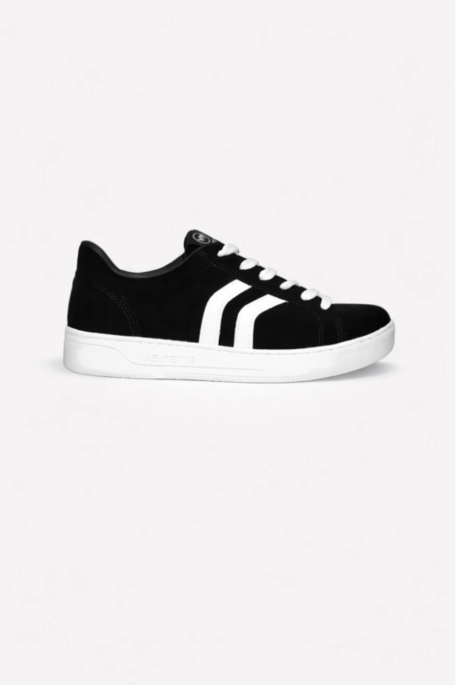 Tênis Via Marte Casual Com Acabamento Detalhado Feminino Preto Produto Tênis Via Marte Casual Com Acabamento Detalhado Feminino Preto