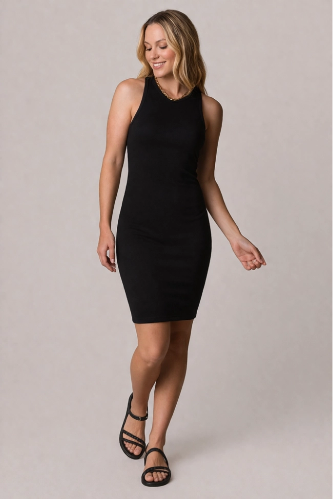 Produto Vestido Aishty Curto Sem Manga Feminino Preto 