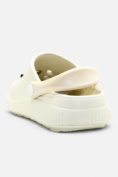 Babuche Feminina Molekinha Off White com Apliques Dourados Produto Babuche Feminina Molekinha Off White com Apliques Dourados