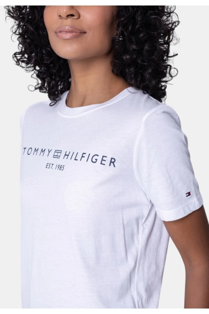Baby Look Tommy Hilfiger Manga Curta Feminina Branca Produto Baby Look Tommy Hilfiger Manga Curta Feminina Branca
