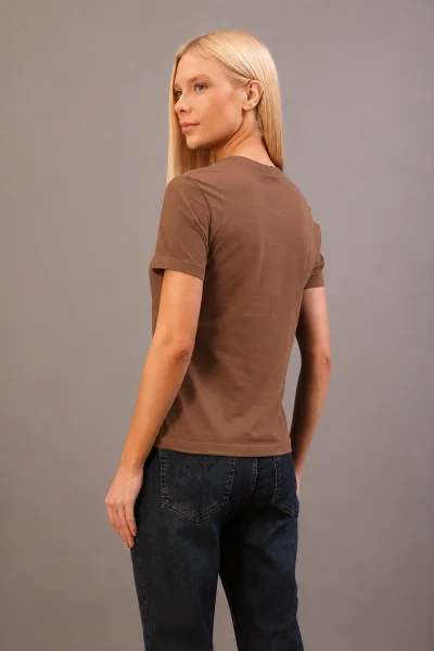 Blusa Calvin Klein Manga Curta Feminino Marrom Produto Blusa Calvin Klein Manga Curta Feminino Marrom