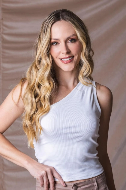 Produto - Blusa Ellen One Cropped Um Ombro Feminino Off White 