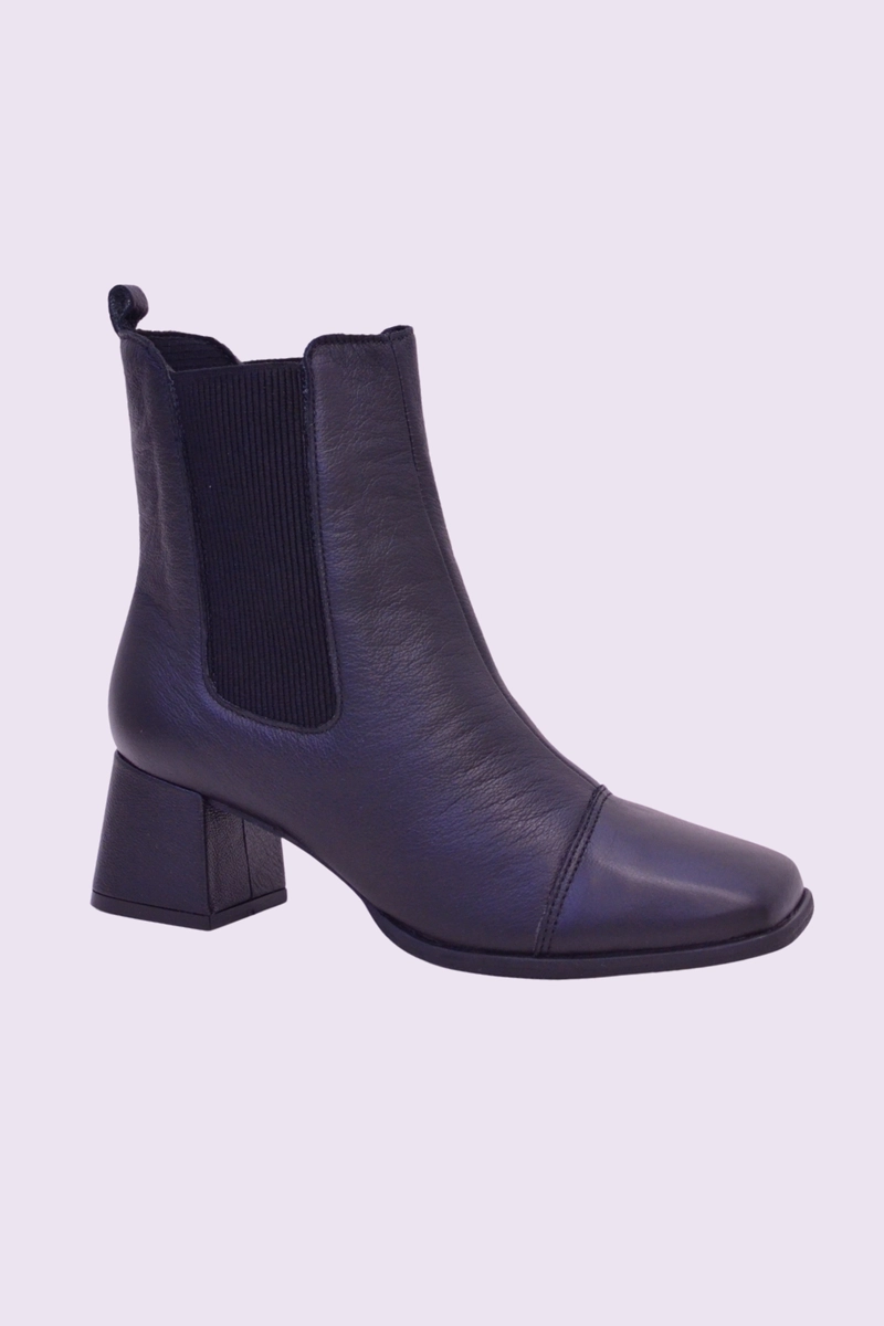 Produto - Bota Gabip Bico Quadrado Feminina Preta