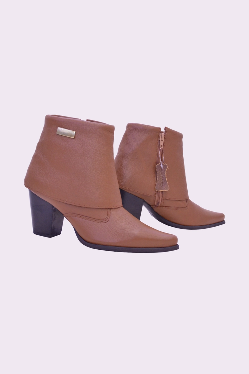 Produto Bota Gabip De Couro Feminina Camel