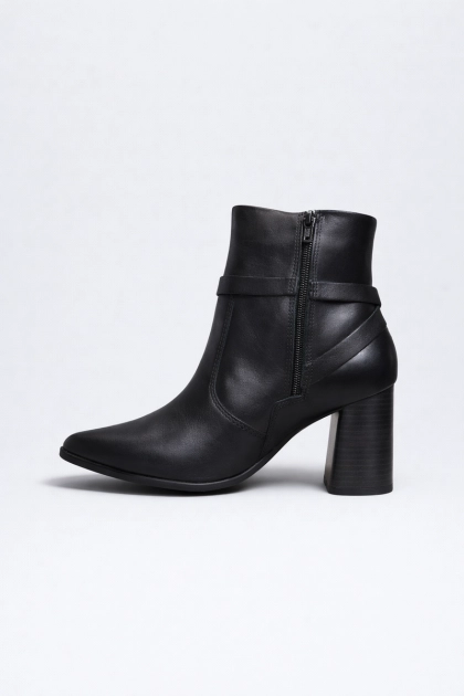 Produto Bota Ramarim Salto Médio Feminina Preta