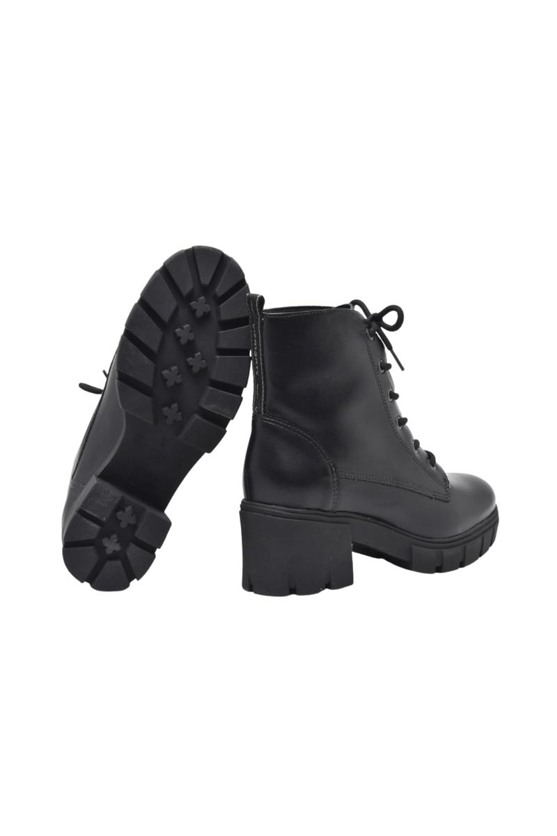 Bota Via Marte Coturno Cadarço Salto Tratorado Feminina Preta Produto Bota Via Marte Coturno Cadarço Salto Tratorado Feminina Preta