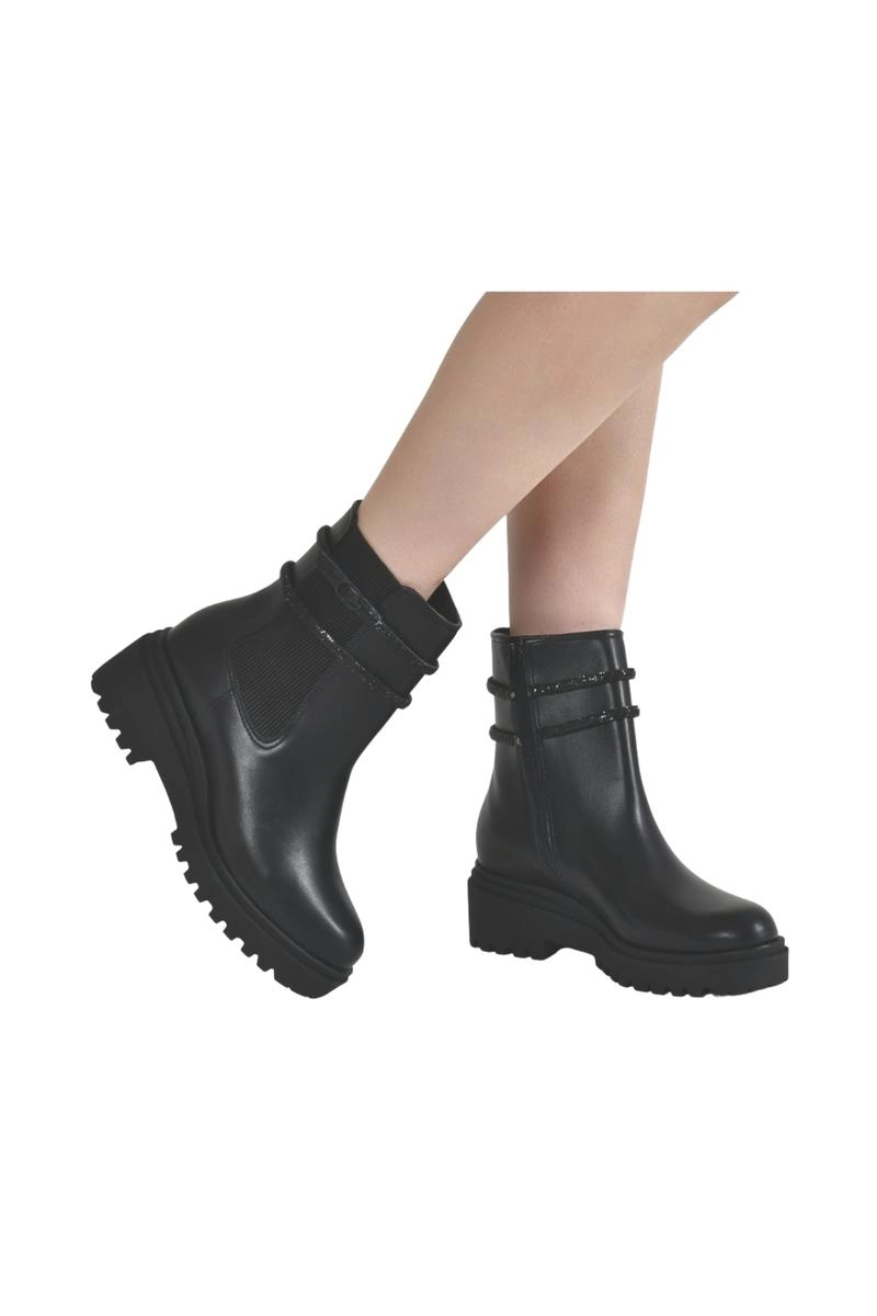 Bota Via Marte Coturno Flatform Detalhe Brilho Feminina Preta Produto Bota Via Marte Coturno Flatform Detalhe Brilho Feminina Preta