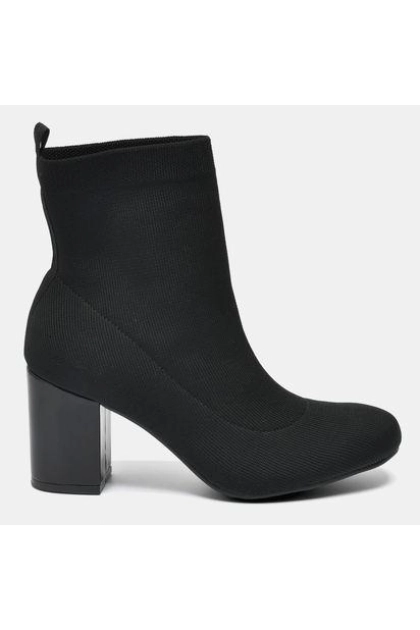 Produto - Bota Via Marte Malha Salto Médio Bico Redondo Feminina Preta