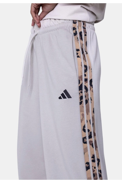 Calça Adidas Pantalona Animal Print Feminina Bege Produto Calça Adidas Pantalona Animal Print Feminina Bege