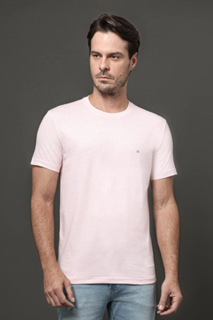 Camiseta Calvin Klein Manga Curta Masculino Rosa Claro Produto - Camiseta Calvin Klein Manga Curta Masculino Rosa Claro