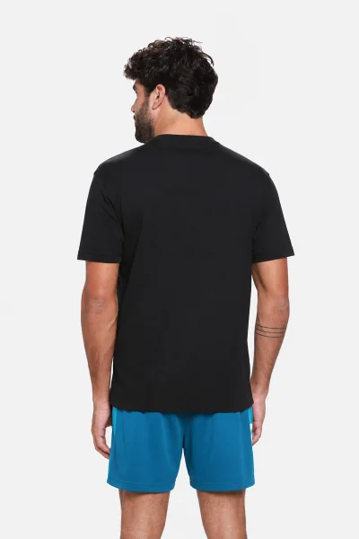 Camiseta Masculina New Balance Layered Preta Produto Camiseta Masculina New Balance Layered Preta