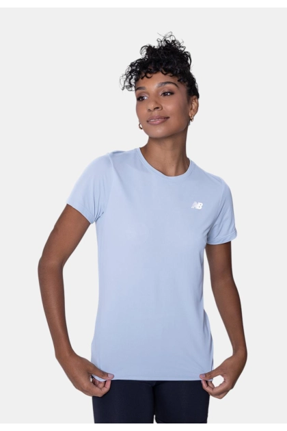 Produto - Camiseta New Balance Manga Curta Spot Essentials Azul Céu