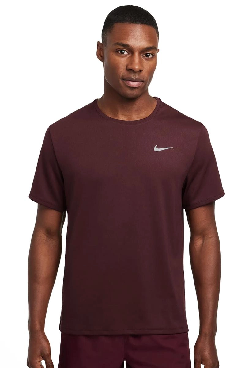 Camiseta Nike Miller Masculina Bordô