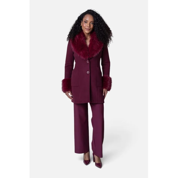 Casaco Feminino Fleece C/Pele Julias Closet Produto Casaco Feminino Fleece C/Pele Julias Closet