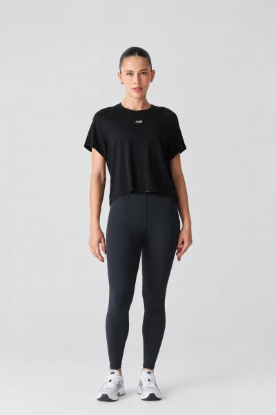 Camiseta Feminina New Balance Preto Infinity Propel Produto Camiseta Feminina New Balance Preto Infinity Propel