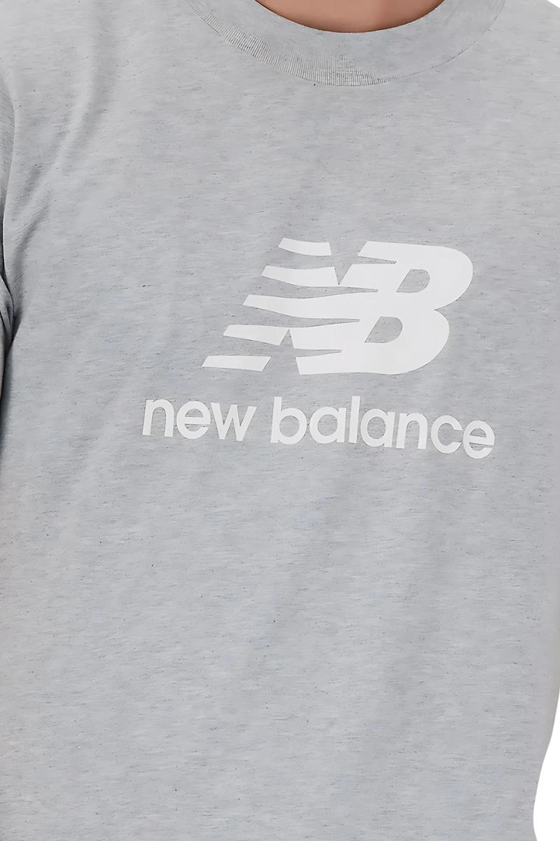 Camiseta New Balance Essentials Masculina Cinza Mescla Produto Camiseta New Balance Essentials Masculina Cinza Mescla