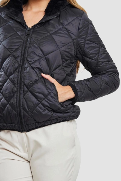 Jaqueta Aishty Nylon Texturas Feminina Preta Produto Jaqueta Aishty Nylon Texturas Feminina Preta