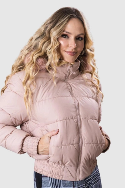 Produto - Jaqueta Crocker Nylon Puffer Capuz Pelinhos Feminina Nude