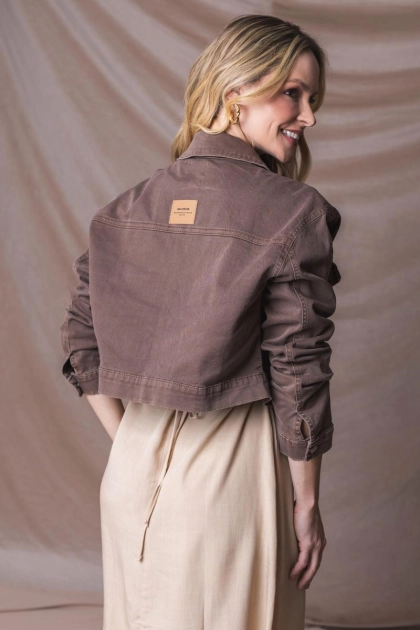 Jaqueta Max DenimSarja Feminina Marrom Produto Jaqueta Max DenimSarja Feminina Marrom