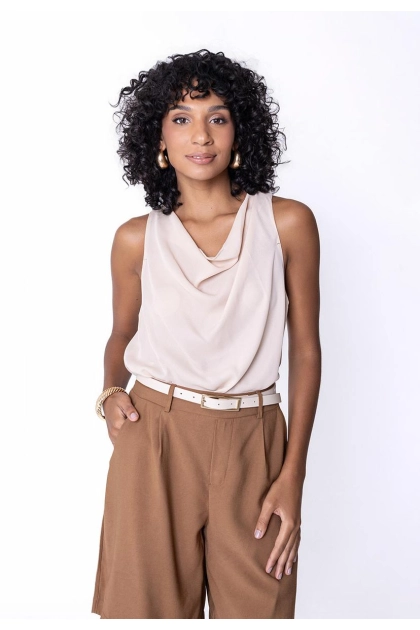 Produto - Regata Ellen One Gola Caída Feminina Bege