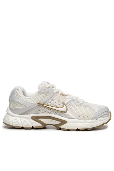 Produto Tênis Feminino Nike V5 Run Branco e Marrom